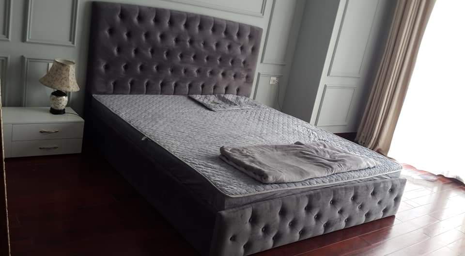 mẫu giường châu âu